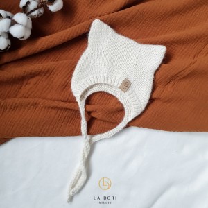 WINTER KITTY BONNET Milky