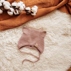 Bonetka KITTY Merino Piaskowy róż