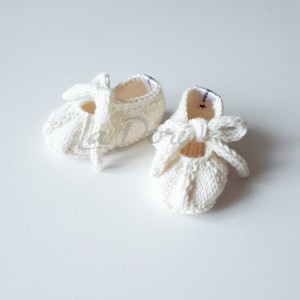 MINI BOOTIES Złamana biel